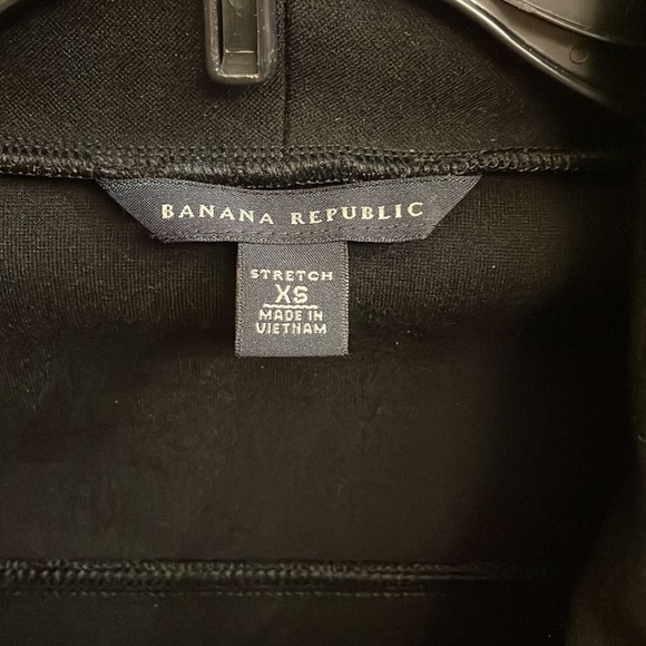 BANANA REPUBLIC cowl neck ponte stretch BELTED DRESS cap sleeve BLACK pleat XS - Picture 3 of 12